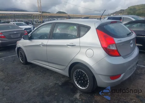 2014 Hyundai Accent Gs z USA, uszkodzony, nr VIN KMHCT5AE1EU155213